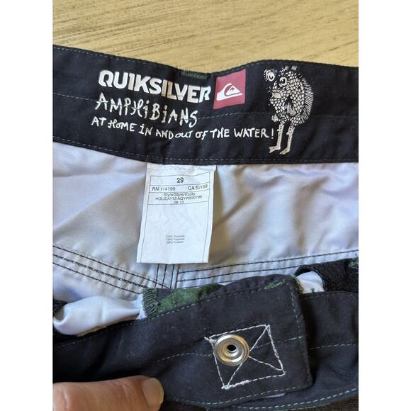 Quiksilver Amphibian Camo Shorts Men’s Size 29 Hybrid Board Surf Swim Trunks - Picture 9 of 9